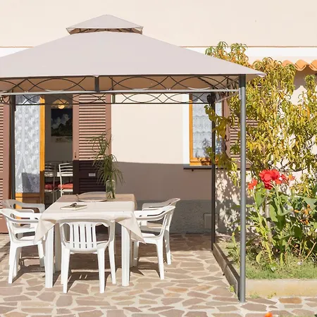 Appartamento Casa Silvana By Elbasummer Lacona